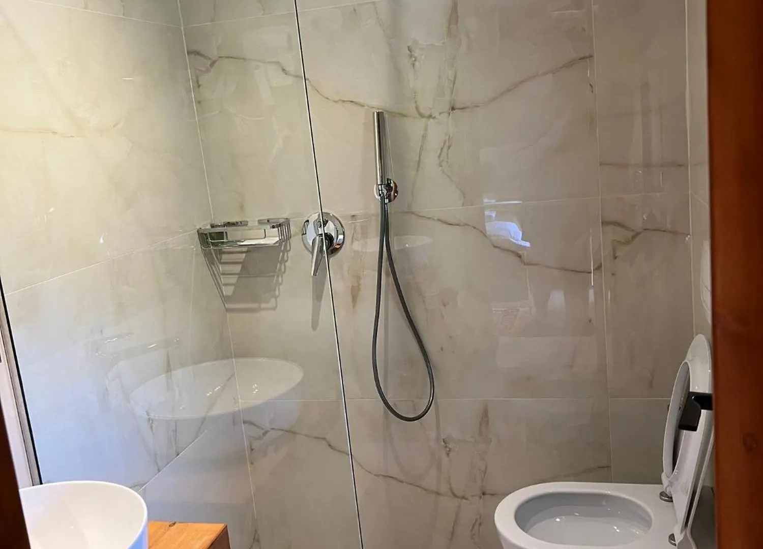 Oda N'Bjeshke Valbone Hotel