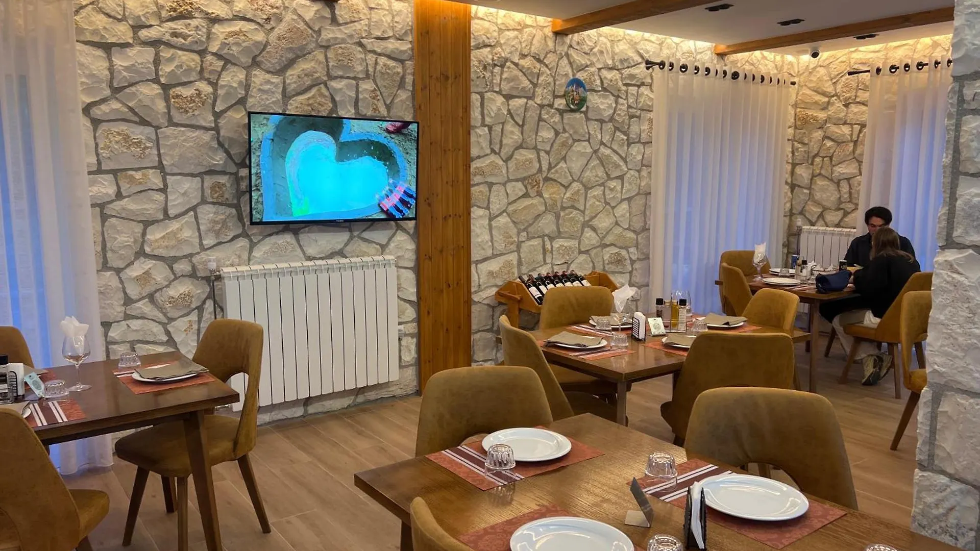 Oda N'Bjeshke Valbone Albania