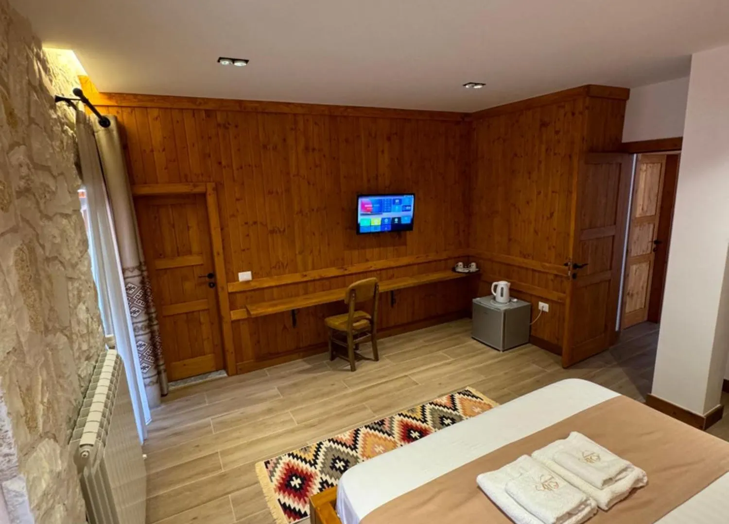 Oda N'Bjeshke Valbone Hotel