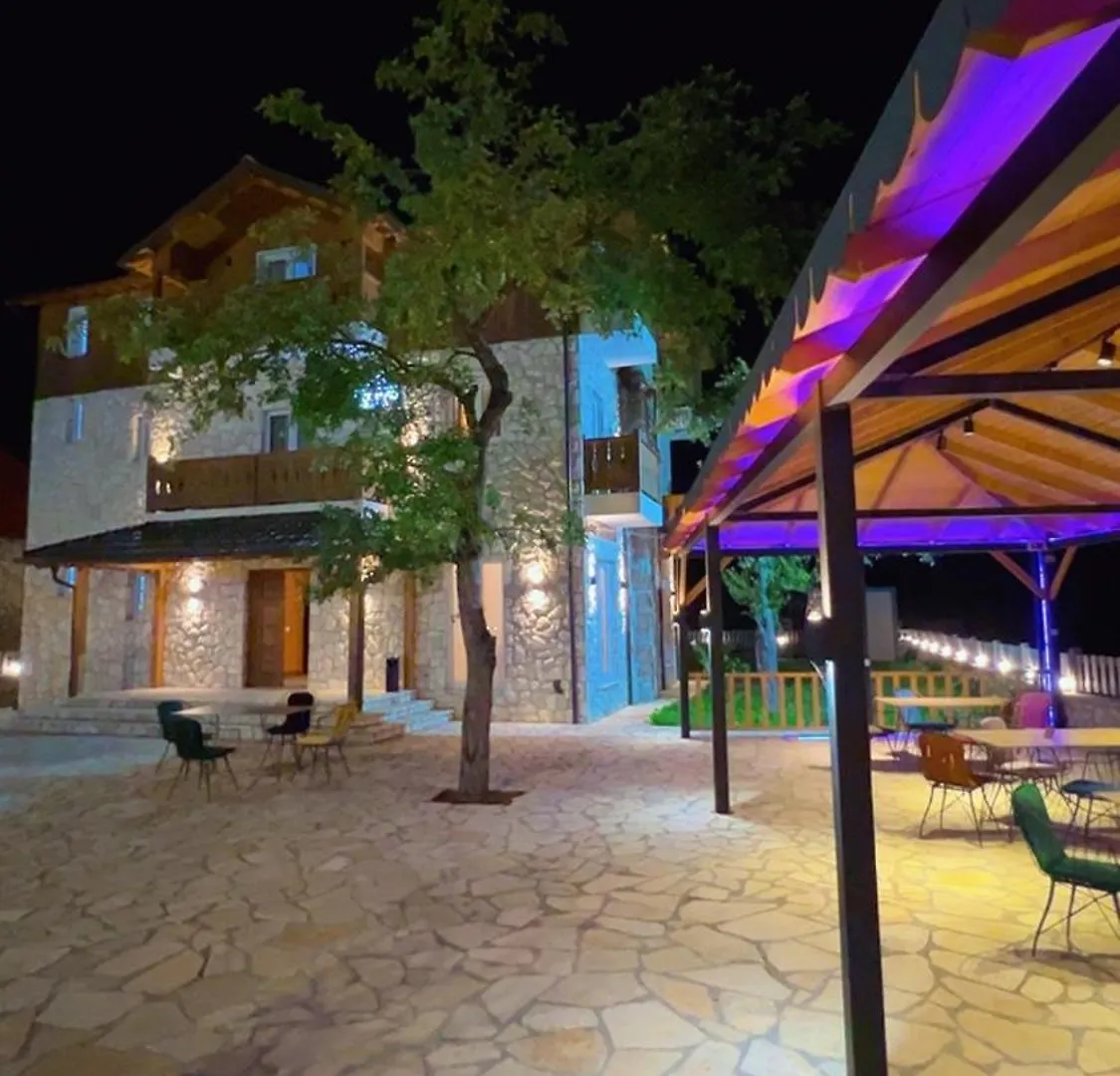 Oda N'Bjeshke Valbone Hotel