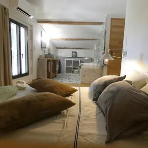 D'hotes Dans Ancienne Bergerie - La Bergerie Du Monde Bed & Breakfast Les Angles (Gard)